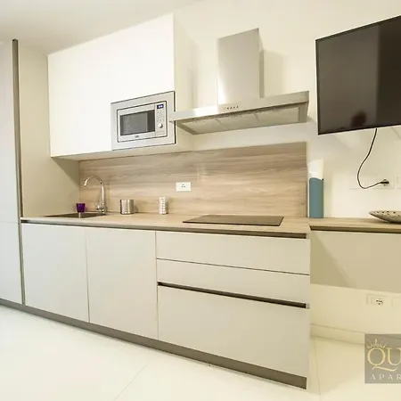 Appartement Queen Martinne For Long Rent Bologna