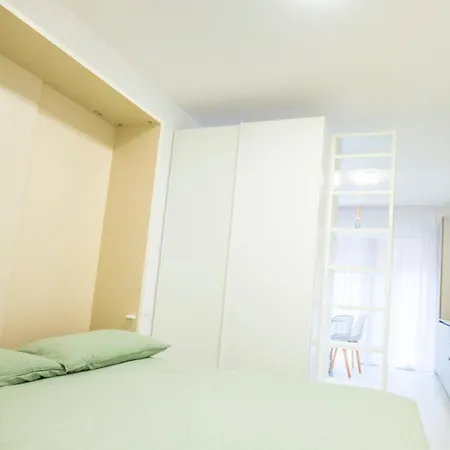 Queen Martinne For Long Rent Apartmán