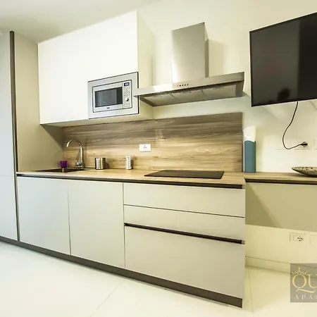 Apartamento Queen Martina Bolonia